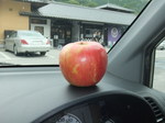 ランチのリンゴ.jpg